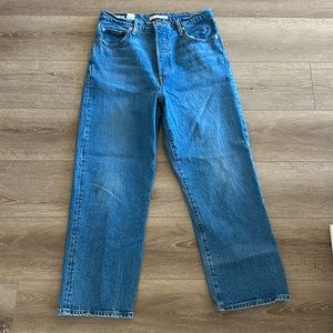 Rib cage straight Levi jeans